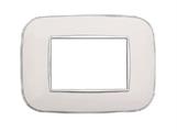 Placca comp. Bticino Axolute 3 moduli plastica Moon Orbis bianco