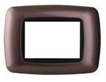 Placca in plastica bombata 3 posti Comp. BTicino Living bronzo