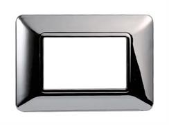 Placca in plastica 3 posti Comp. BTicino Màtix cromato lucido