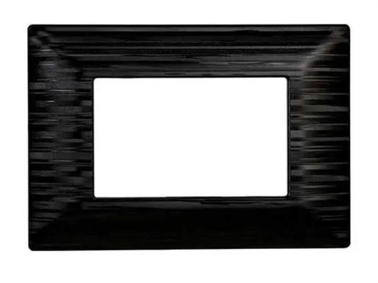 Placca in plastica 3 posti Comp. BTicino Màtix nero satinato